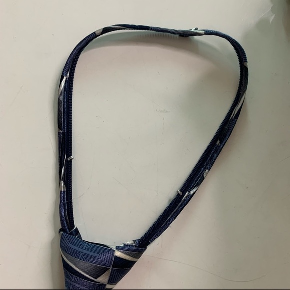 City Streets youth zipper pull adjustable tie Blue - Picture 5 of 6